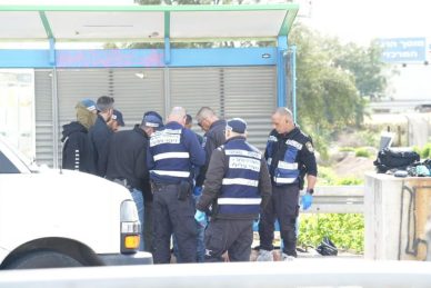 3 Israelis killed in shooting attack